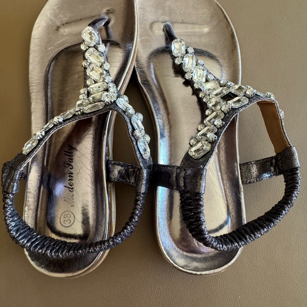 Embellished Sandals with Rhinestones - Picture 6 of 7